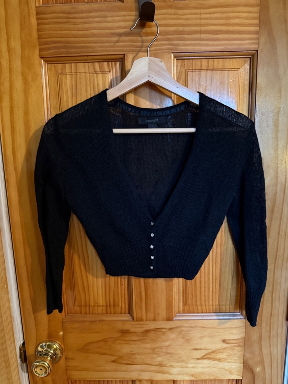 Express Black Cropped V-Neck Button-Front Sweater